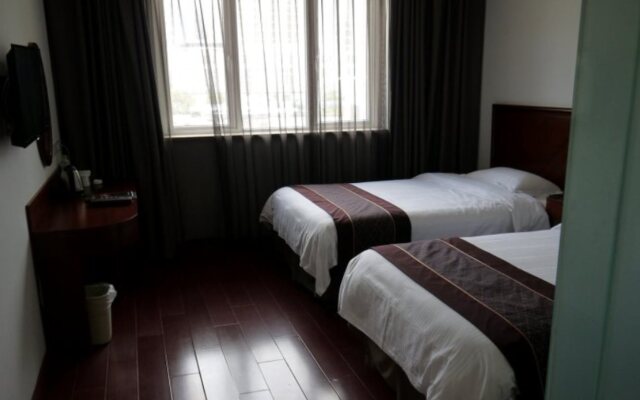 GreenTree Inn Jiangsu Zhenjiang Yaohan Express Hotel