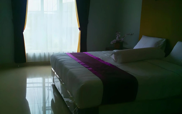 Grand Inn Hotel Mataram