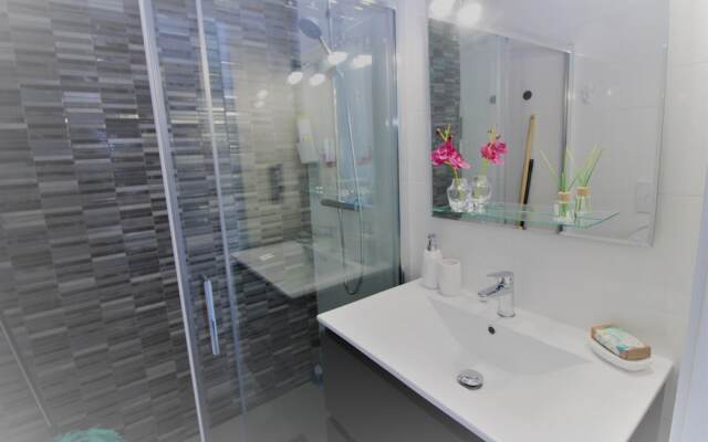 Cozy Penthouse Apartment Lamar II 218