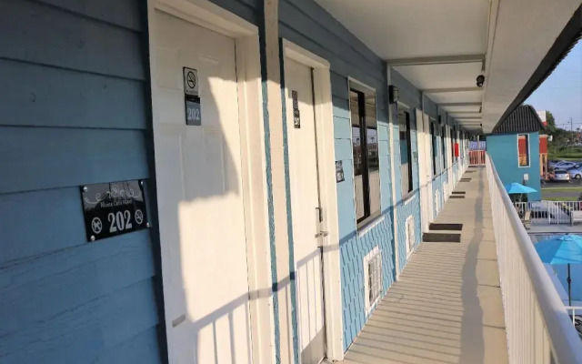 Monte Carlo Inn