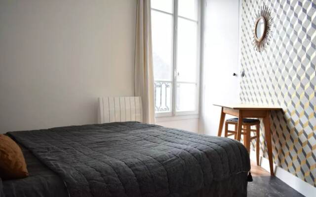 Stylish Apartment in Le Marais