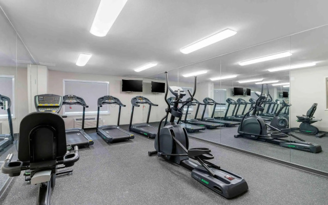 Extended Stay America Suites San Jose Milpitas McCarthy Ranc