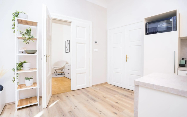 Bright Apartment in Old Town by Prague Days