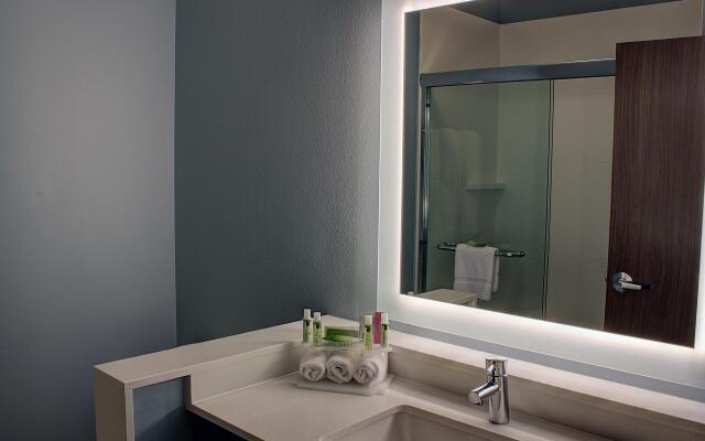 Holiday Inn Express & Suites Spencer by IHG