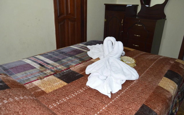 Balcones del Río Hotel