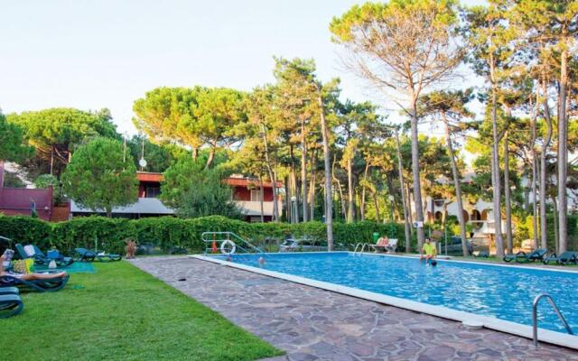 Riviera complex