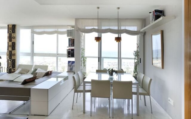 You Stylish Beach Apartments