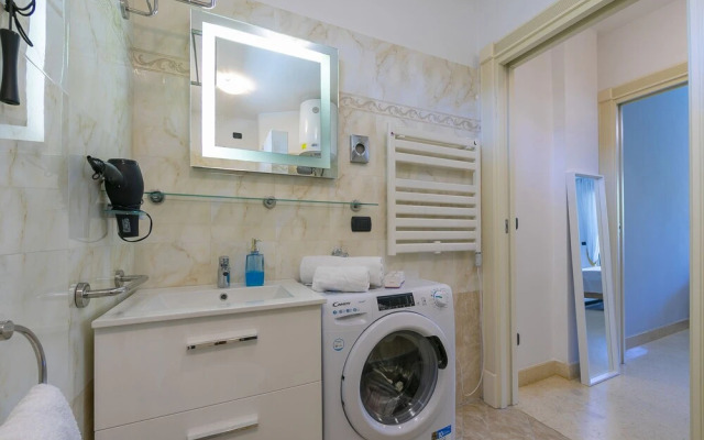 Rivoltella Apt With Pool 600m From Lake