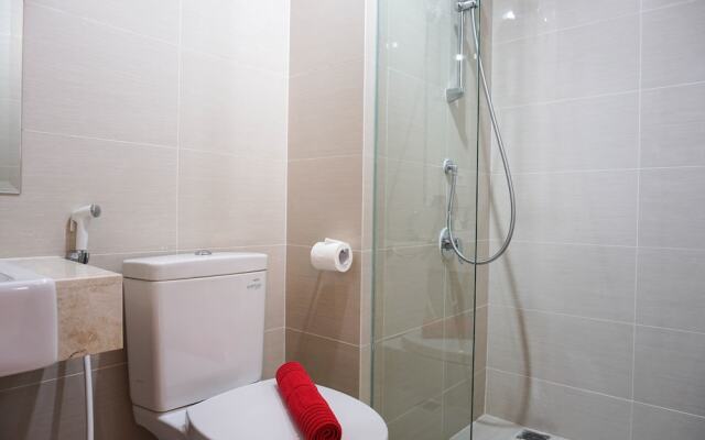 Relaxing Studio Puri Mansion Apartment