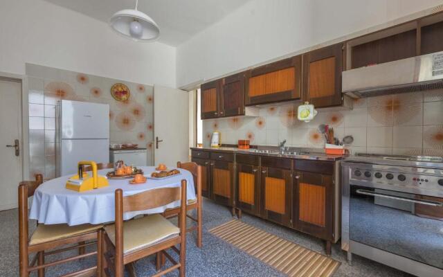 Appartamento Roberto by BarbarHouse