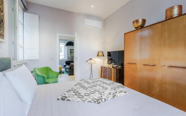 Casa Designer in Lucca