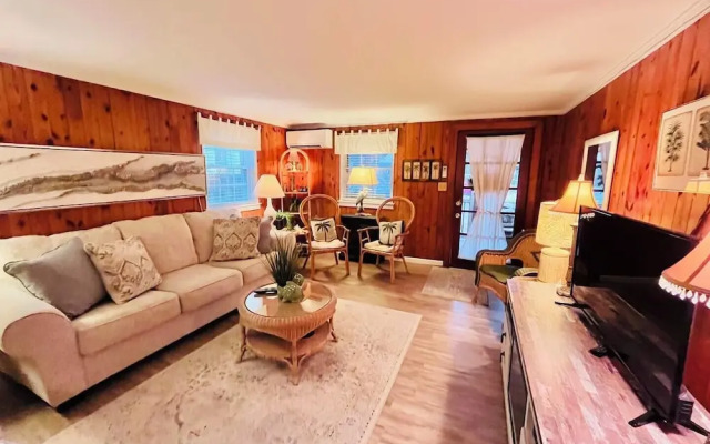 Philadelphia Street 17 #1