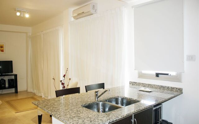 Arenales Suites