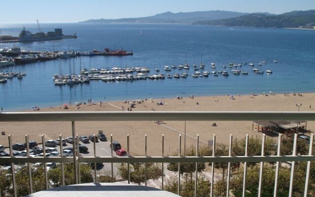 Palamos beach apartment