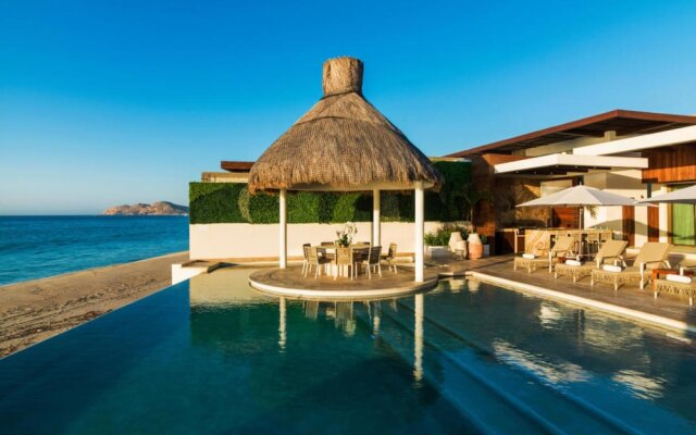 The Ultimate Holiday Villa in With Private Pool and Close to the Beach, Cabo San Lucas Villa 1049