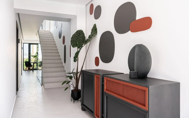 Nuovo Luxury Suites