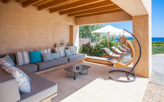 Villa Cabrera With Private Pool 12 Pax