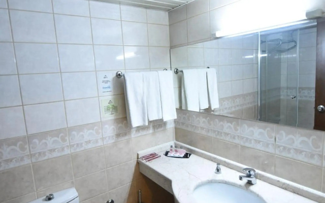 Asal Hotel