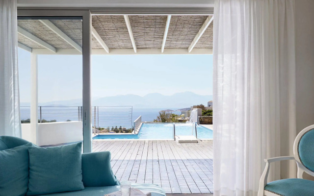 Pleiades Luxurious Villas