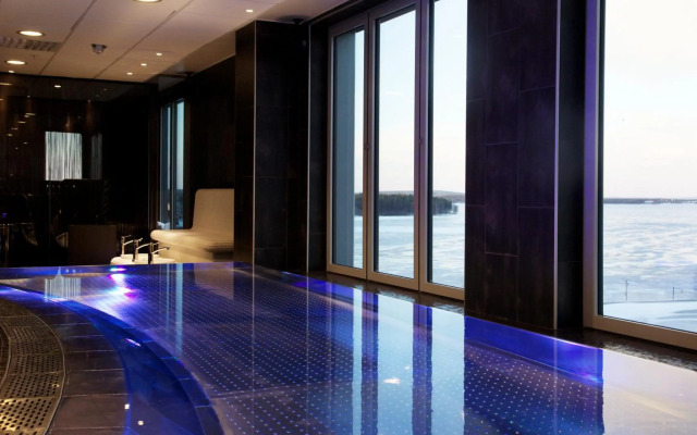 Clarion Hotel Sense