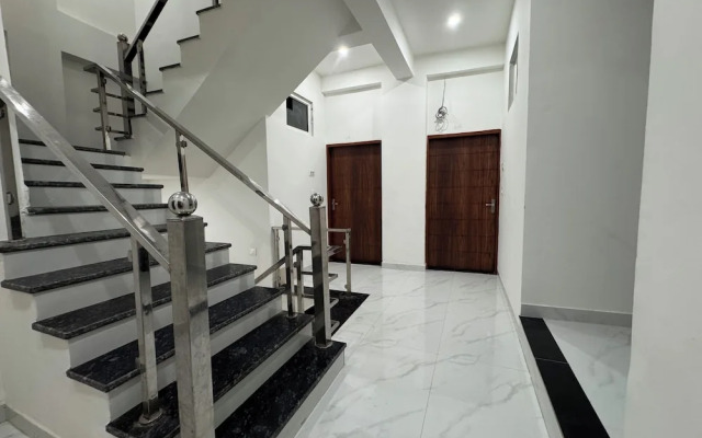 Shree Hanumat Kripa Dham