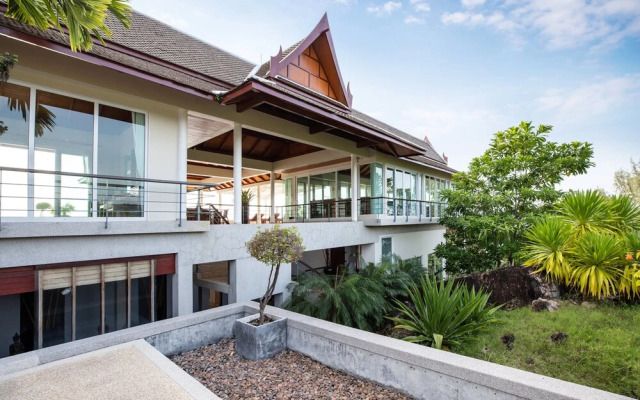 Panoramic Ocean Views 5BR Villa Ayara 3