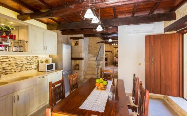 Ani Villa, authentic Cretan lifestyle, By ThinkVilla