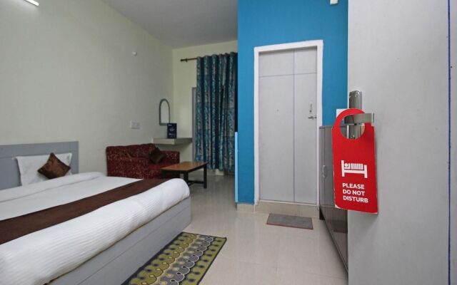 OYO Flagship 5175 Hotel Rama Blue Point