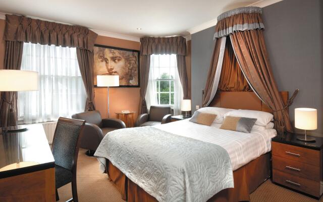 The Royal Adelaide Hotel