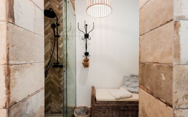 Ika Boutique Luxury Apartments