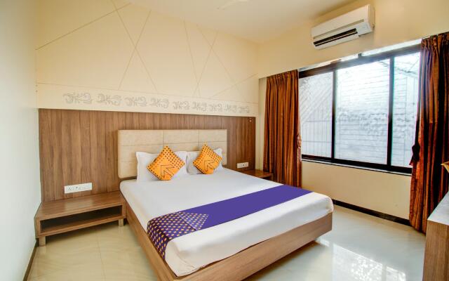 SPOT ON 68688 Royal Guest House