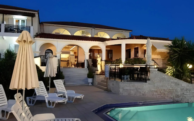Venus Hotel & Suites