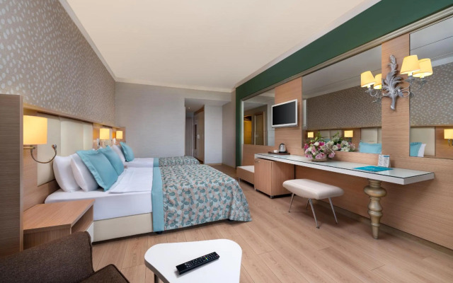 Royal Garden Beach Hotel - All Inclusive