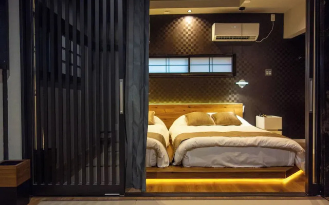 Tokyo Nook