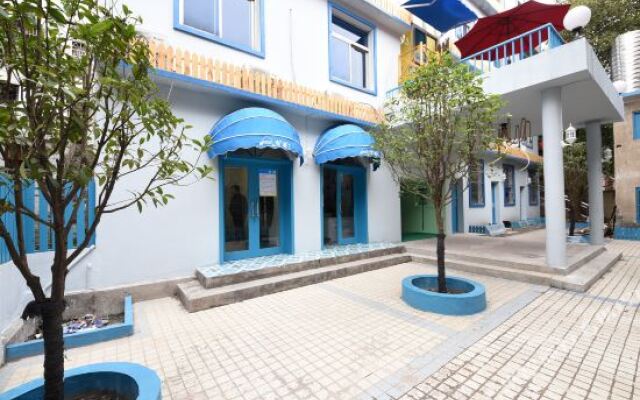 Qingyu Hotel (Changsha Yuelushan University Town Branch)