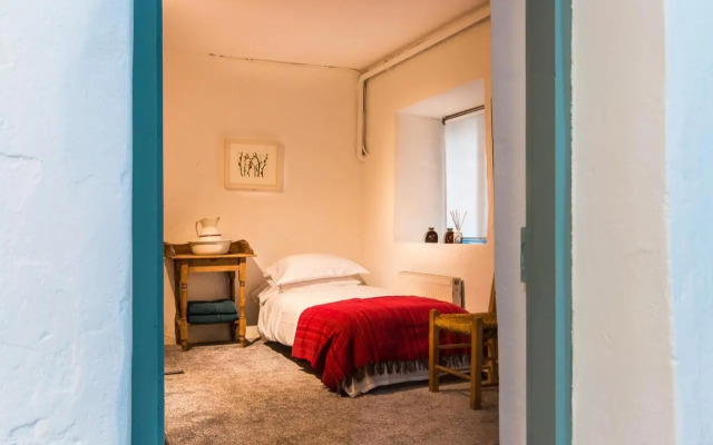 Cleo Gallery Apartments