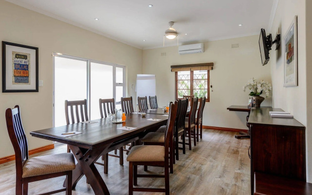 Umthunzi Hotel & Conference