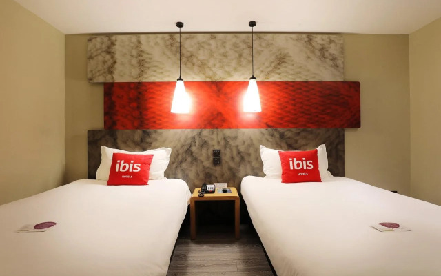 Ibis Dujiangyan Hotel