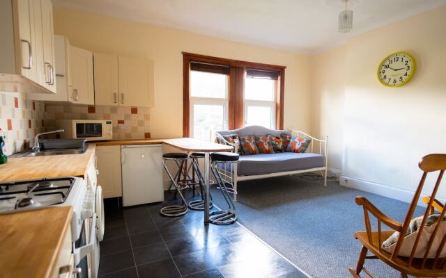 Windsor Apartment with Parking