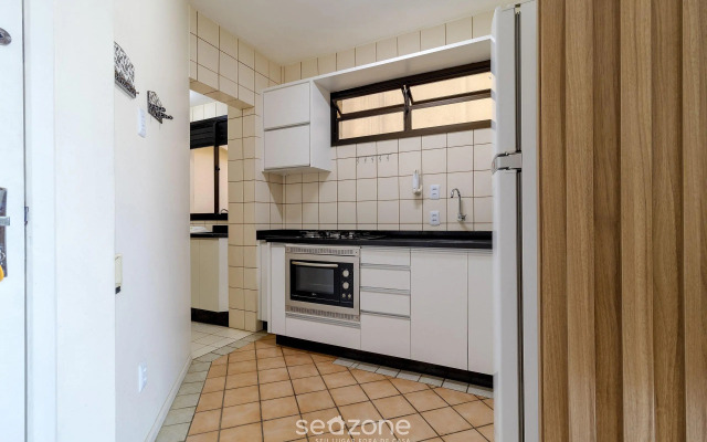 Apto Charmoso Vista Mar em Canasvieiras EMP2201