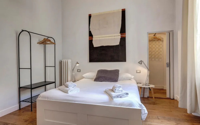 Gramsci Apartment by Mamo Florence