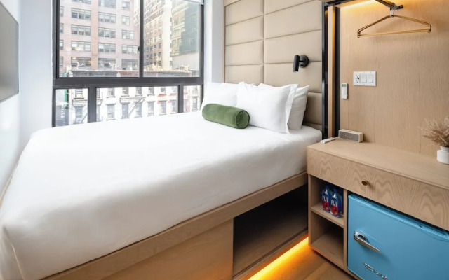 Little Charlie Hotel