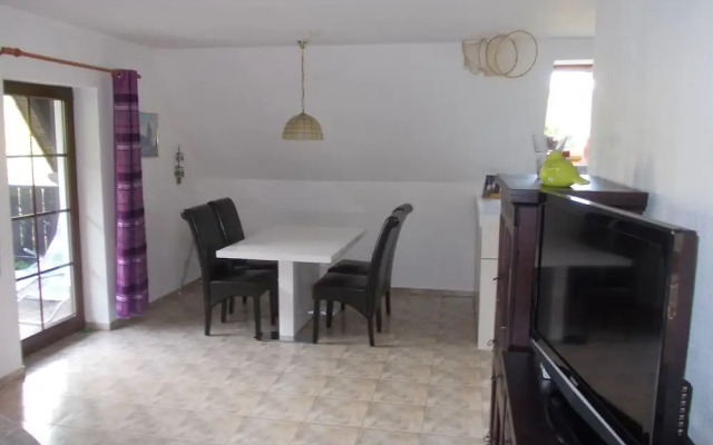 Deluxe Holiday Home in Marlow With Terrace