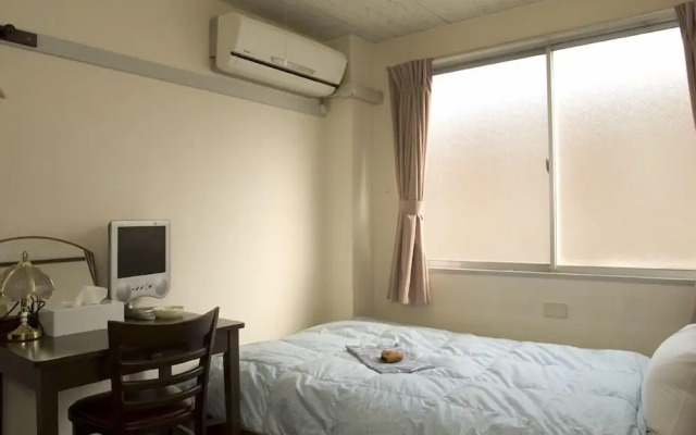 Aoi Hotel