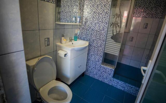 Arad Apartment - Vintage Design