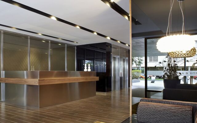 AC Hotel Victoria Suites by Marriott