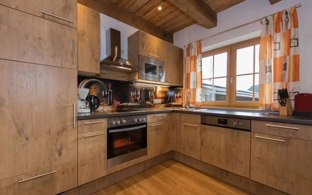 Apartment in Kaprun on the ski Slopes