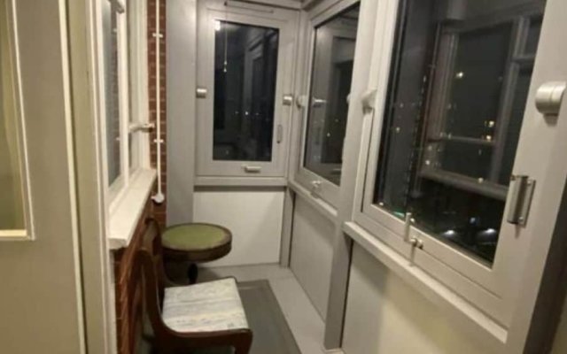 "room in Apartment - Normanton - Family Room With Balcony"