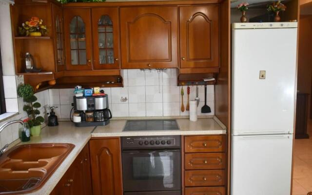 Stefanos Apartment