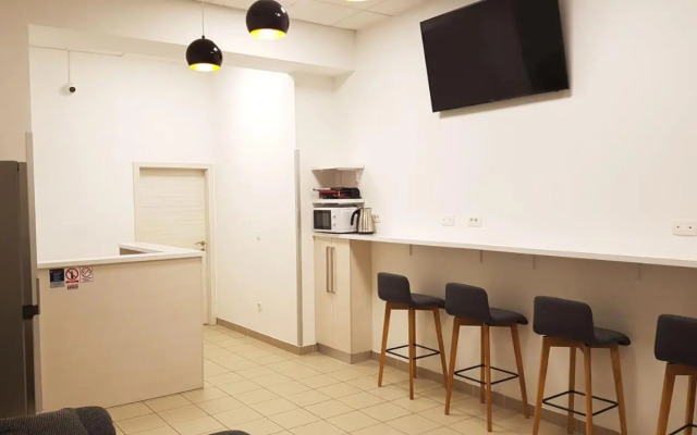 Gravitas Hostel